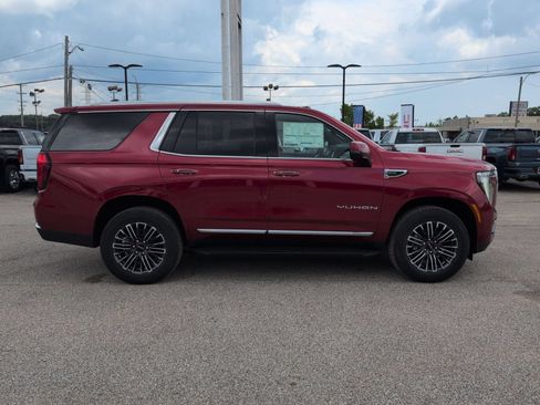 New 2026 GMC Yukon Elevation AWD/4WD image 7