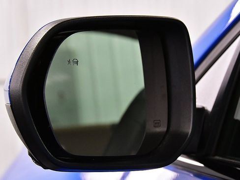 New 2026 Chevrolet Equinox ACTIV w/ Convenience Package III image 13