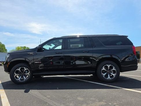 New 2026 GMC Yukon XL AT4 Ultimate w/ LPO, Floor Liner Package AWD/4WD image 14