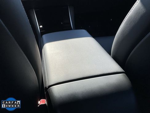 Used 2018 Tesla Model 3 Performance image 46