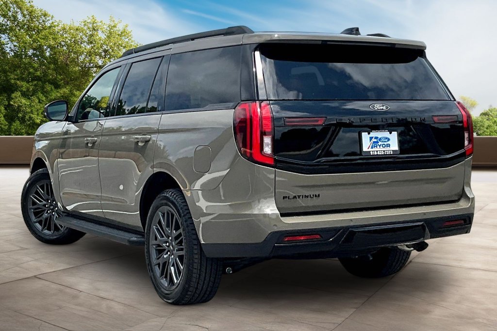 New 2026 Ford Expedition Platinum w/ Stealth Appearance Package AWD/4WD image 3