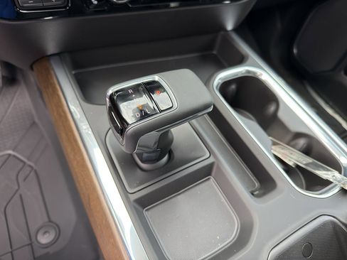 New 2026 Chevrolet Silverado 1500 High Country w/ High Country Premium Package image 39