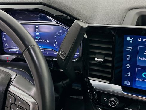 Used 2024 Chevrolet Silverado 1500 LT image 23