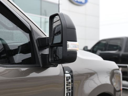 Used 2023 Ford F250 XL w/ XL Off-Road Package image 6