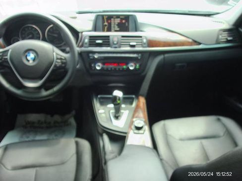Used 2014 BMW 328i xDrive Sedan AWD/4WD image 6