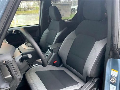 New 2025 Ford Bronco Big Bend image 9