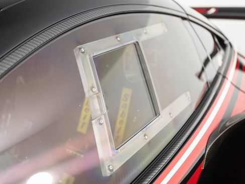 Used 2015 McLaren P1 image 71