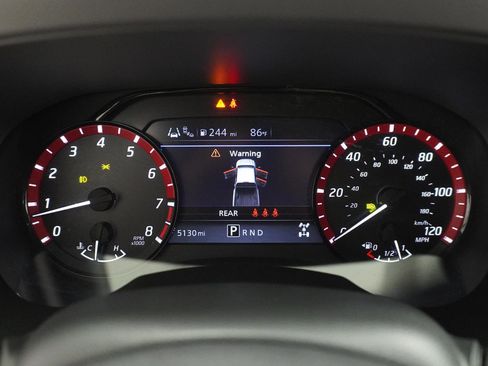 Used 2025 Nissan Frontier PRO-4X AWD/4WD image 24