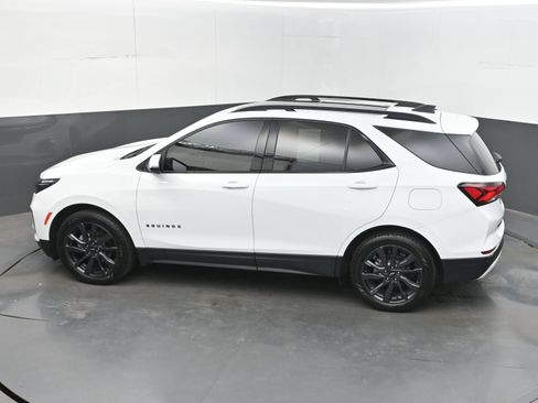 Used 2022 Chevrolet Equinox RS w/ RS Leather Package FWD image 34
