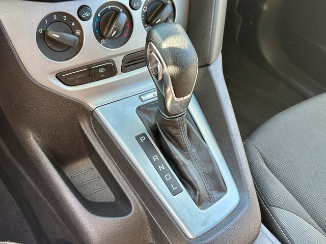 Used 2012 Ford Focus SE FWD image 27