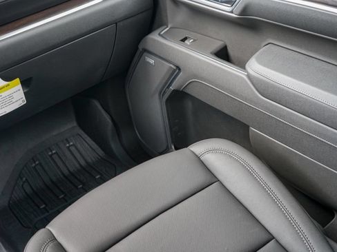 New 2026 GMC Sierra 1500 SLT AWD/4WD image 24
