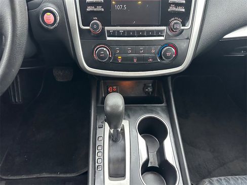 Used 2018 Nissan Altima 2.5 S w/ S Convenience Package image 13