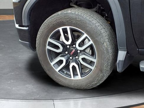 Certified 2024 GMC Sierra 1500 AT4 w/ Technology Package image 22