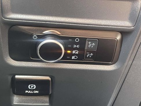 Used 2022 Ford Expedition XLT RWD image 24