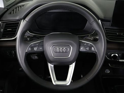 Used 2024 Audi Q5 e Premium Plus image 44