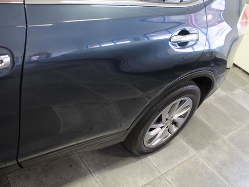 Used 2015 Nissan Rogue SL w/ SL Premium Package AWD/4WD image 37