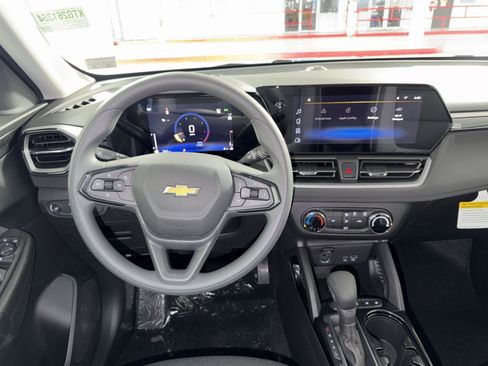 New 2026 Chevrolet TrailBlazer LS FWD image 16