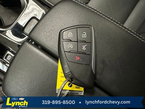 Used 2021 Buick Envision Essence image 16