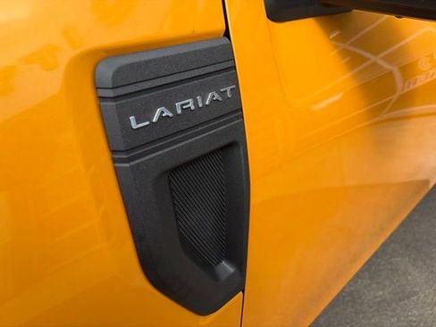 Used 2023 Ford Maverick Lariat w/ Lariat Luxury Package AWD/4WD image 7