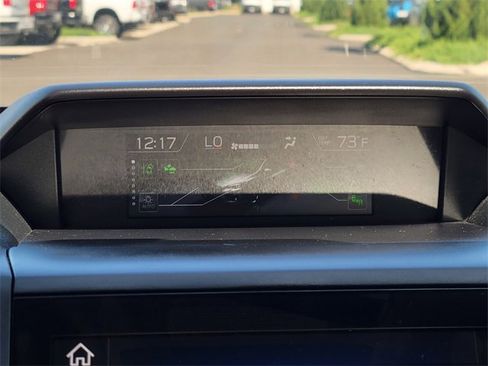 Used 2023 Subaru Crosstrek 2.5i Limited w/ Moonroof Package image 21