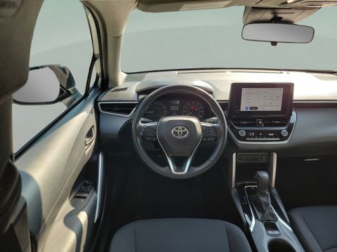 Certified 2023 Toyota Corolla Cross LE FWD image 21