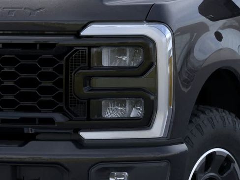New 2026 Ford F250 Lariat w/ Tremor Off-Road Package AWD/4WD image 18