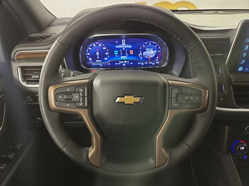 Certified 2024 Chevrolet Tahoe High Country AWD/4WD image 15
