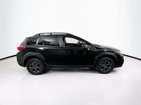 Used 2022 Subaru Crosstrek 2.5i Sport w/ Moonroof Package image 4