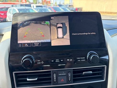 Used 2023 INFINITI QX80 Luxe w/ Cargo Package image 33