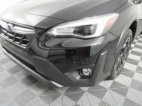 Used 2023 Subaru Crosstrek 2.5i Limited w/ Moonroof Package image 11