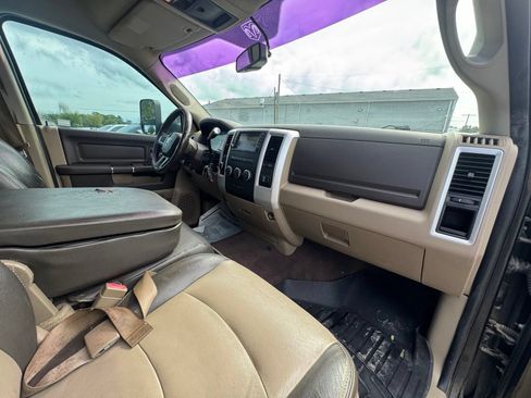 Used 2010 Dodge Ram 3500 Truck SLT w/ Big Horn Regional Package AWD/4WD image 31