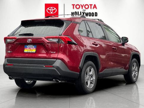 New 2025 Toyota RAV4 XLE image 4
