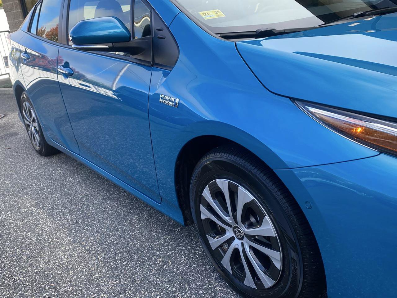 Used 2022 Toyota Prius Prime Limited FWD image 30
