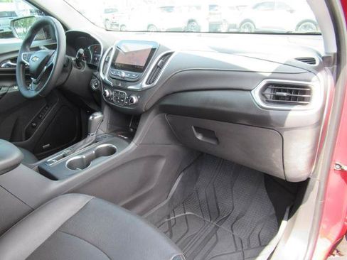 Used 2020 Chevrolet Equinox Premier AWD/4WD image 11