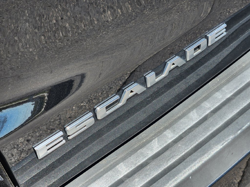 Used 2020 Cadillac Escalade 2WD w/ LPO, Radiant Package image 12