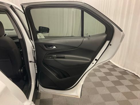 Used 2022 Chevrolet Equinox LT AWD/4WD image 30