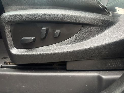 Used 2019 GMC Yukon XL Denali w/ Denali Ultimate Package image 20