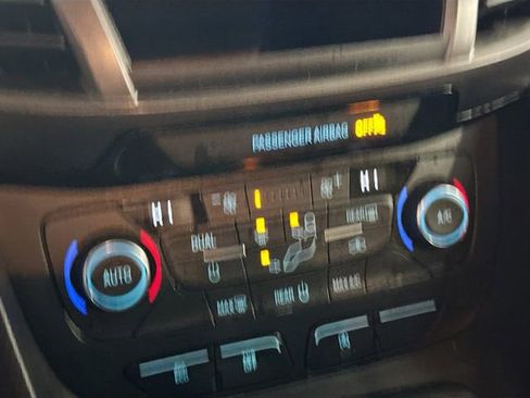 Used 2021 Ford Transit Connect XL image 16