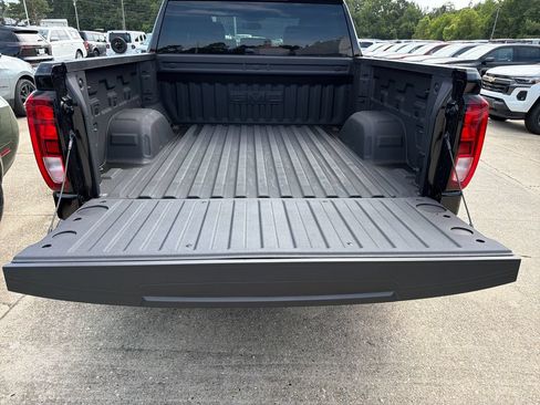 Used 2026 GMC Sierra 1500 Elevation AWD/4WD image 23
