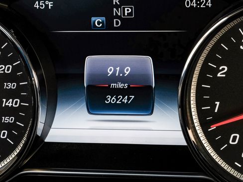 Used 2018 Mercedes-Benz E 400 Coupe image 18