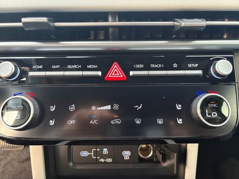 New 2026 Hyundai Tucson Limited image 31