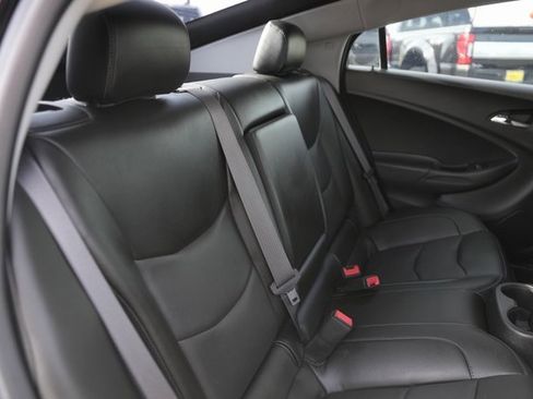 Used 2017 Chevrolet Volt Premier w/ Driver Confidence II Package image 16