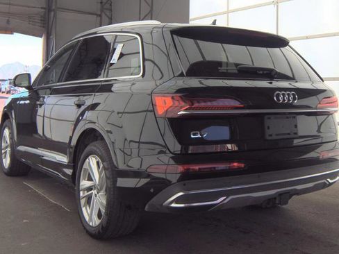 Used 2023 Audi Q7 3.0T Premium Plus AWD/4WD image 5
