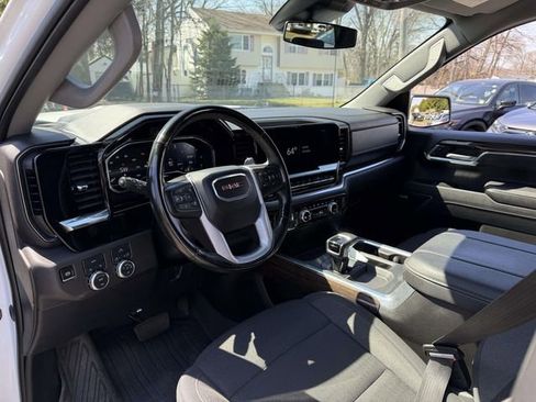 Used 2025 GMC Sierra 1500 Elevation w/ Preferred Package AWD/4WD image 28