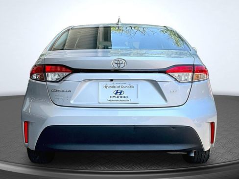 Used 2024 Toyota Corolla LE FWD image 4