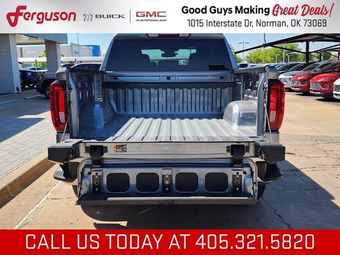 New 2026 GMC Sierra 1500 SLT w/ X31 Off-Road Package AWD/4WD image 49