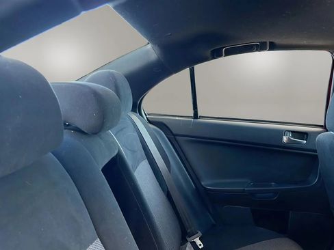 Used 2017 Mitsubishi Lancer LE image 26