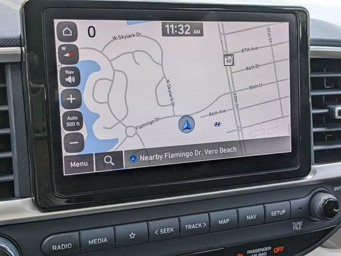 Certified 2023 Hyundai Venue Limited w/ Cargo Package FWD image 27