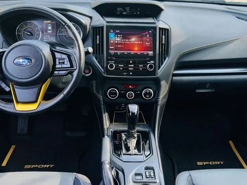 Used 2021 Subaru Crosstrek 2.5i Sport w/ Moonroof Package image 11