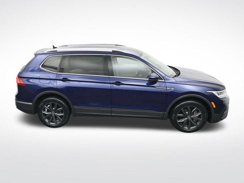 Used 2022 Volkswagen Tiguan SE image 24